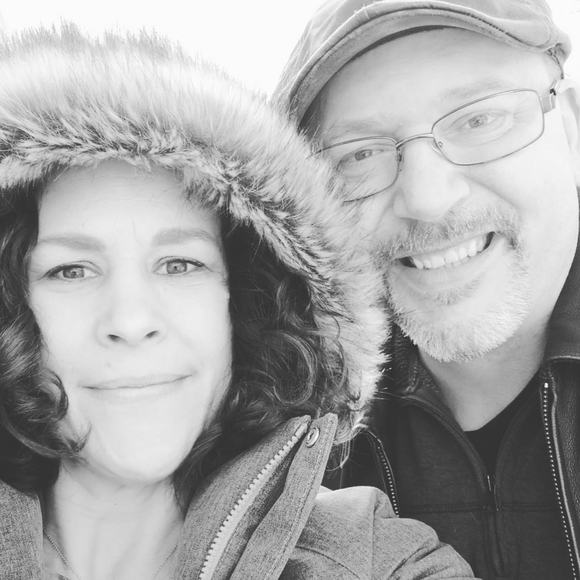 Meet your Posher, Sarina - Picture 1 of 1